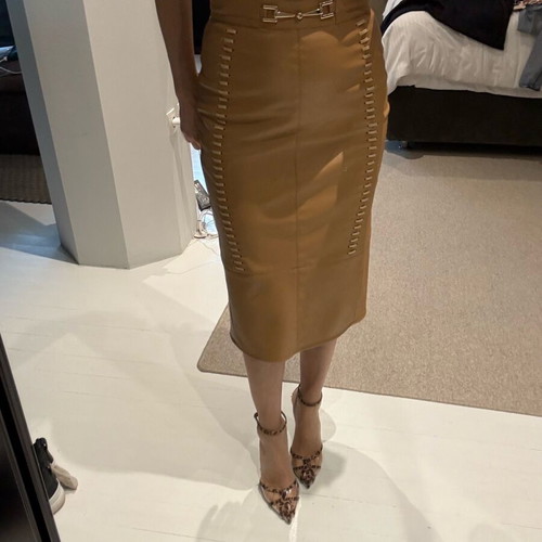 Elisabetta Franchi midi skirt like new, eco leather camel color