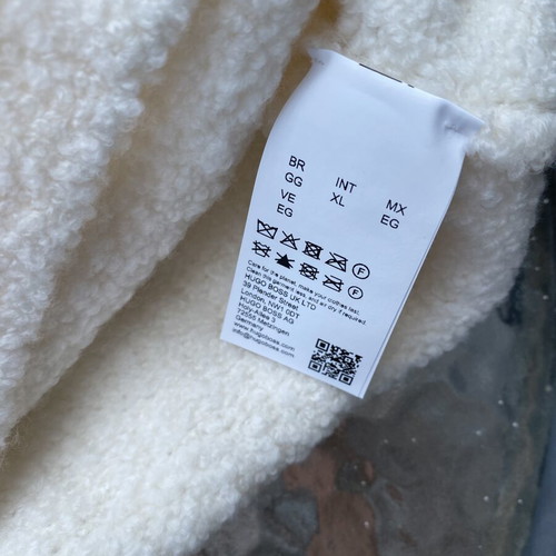 Hugo Boss white sweater new, size XL