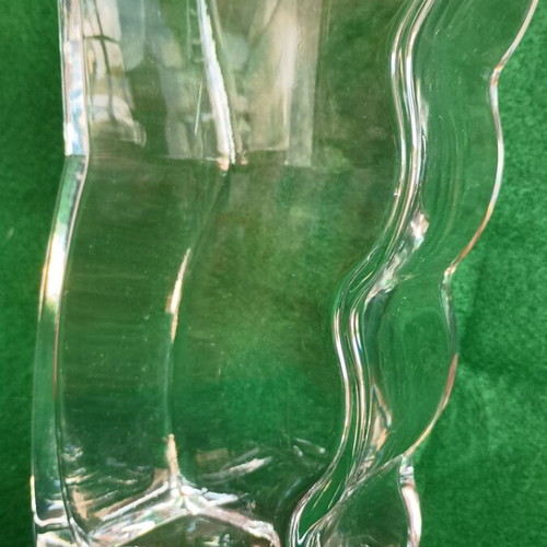 Vintage Glass Vase Mid-Century like new, geometric wavy design