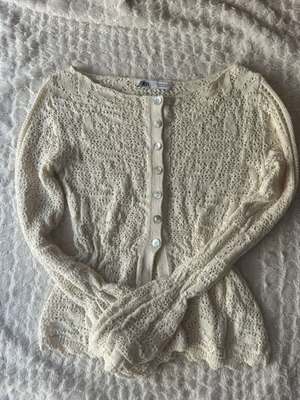 Zara Cream Knitted Crochet Cardigan with Bell Sleeves Size S Like New