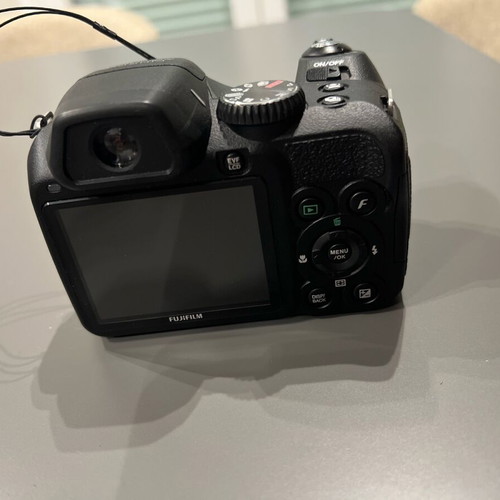 Fujifilm FinePix S2000HD digital camera used