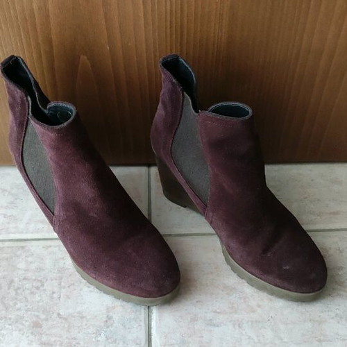 Alpe women's suede ankle boot used, size 38