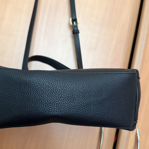 Mango crossbody bag like new, black