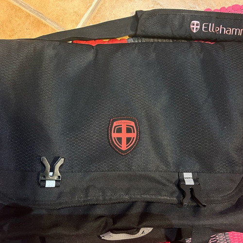 Ellehammer shoulder bag like new, waterproof fabric, black