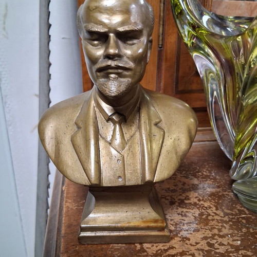 Lenin bronze bust used, solid old piece
