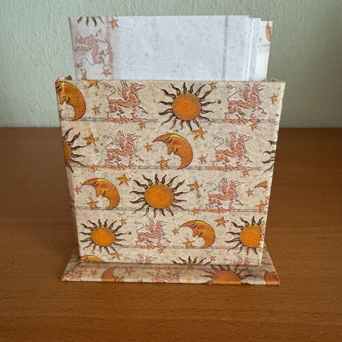 Letter writing set new, 7 envelopes and 16 sheets