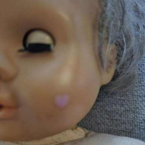 Mattel Talking Doll 1995 used with electronic mechanism and pink heart