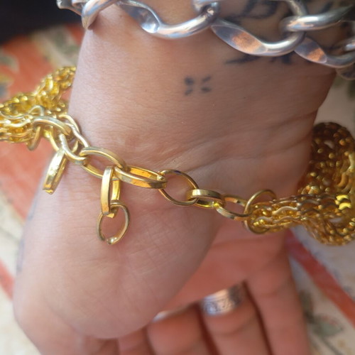 Gold color statement bracelet, like new, chunky mesh chain