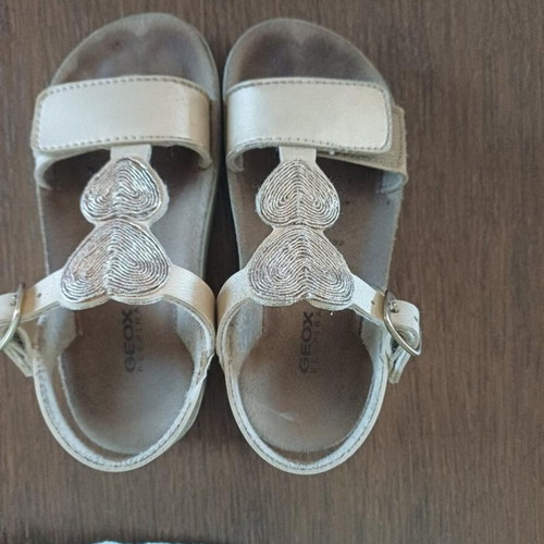 Geox children's sandals used, light gold, size 25