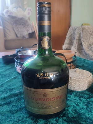 Courvoisier Cognac collectible 1980 sealed new