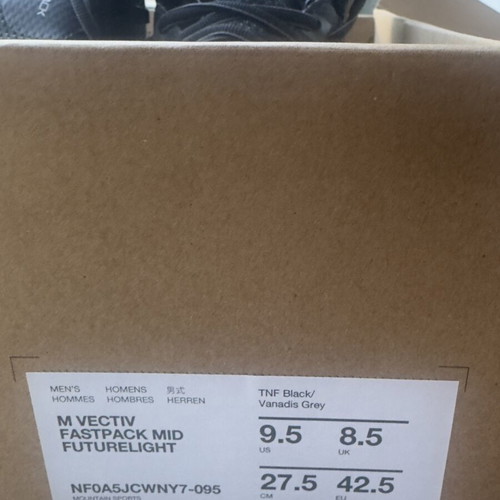 The North Face Vectiv Fastpack Mid Futurelight hiking shoes size 42.5 like new