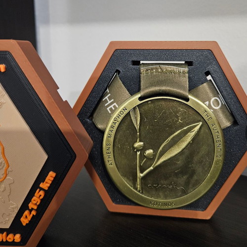 Hexagon Custom 3D Stand για μετάλλια και διαδρομές καινούργιο