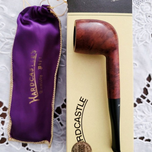 Vintage Hardcastle’s Rocket Club briar pipe used with box and pouch