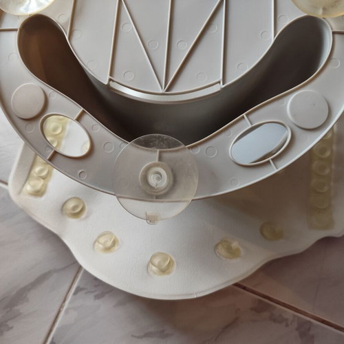 Baby bath seat like new with play mat Mothercare