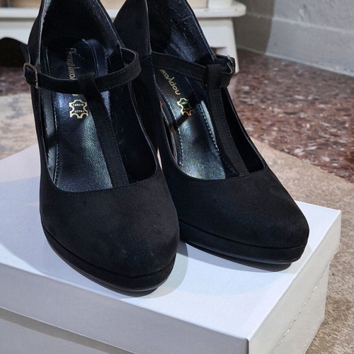Papanikolaou Shoes 10 cm heels like new, black size 38