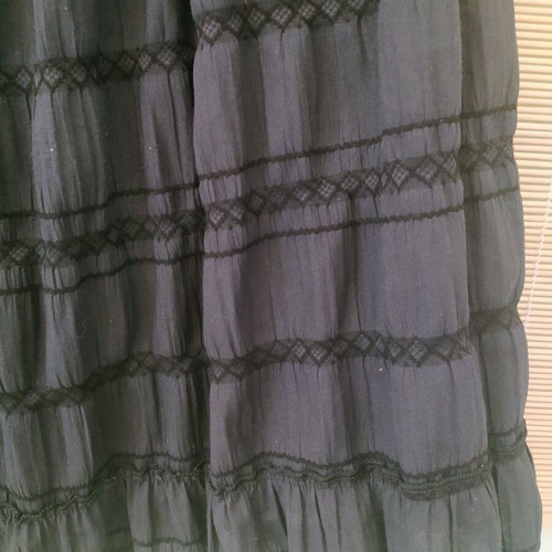 Black long skirt like new, one size