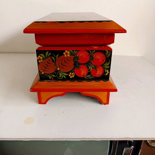Wooden jewelry box used, hand-painted