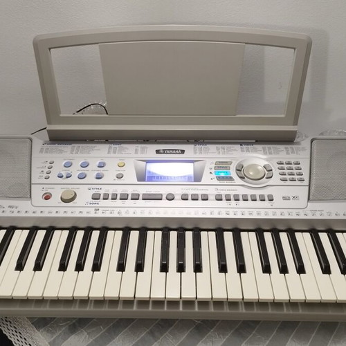 Yamaha PSR-290 keyboard like new