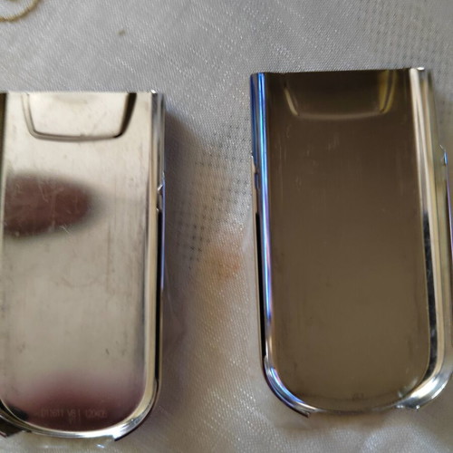 Nokia 8800 Battery Cover 2 New and 1 Used Keypad Cover
