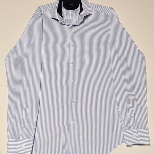 Dress shirts used, pack of 5, size Medium