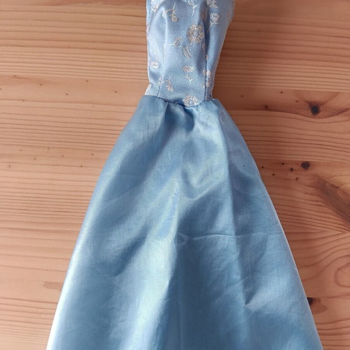 Barbie Snow White 01 dress