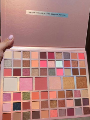 Makeup palette with many colors new