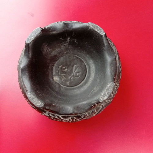 Ashtray used for smoking