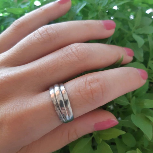 Silver ring set authentic and new