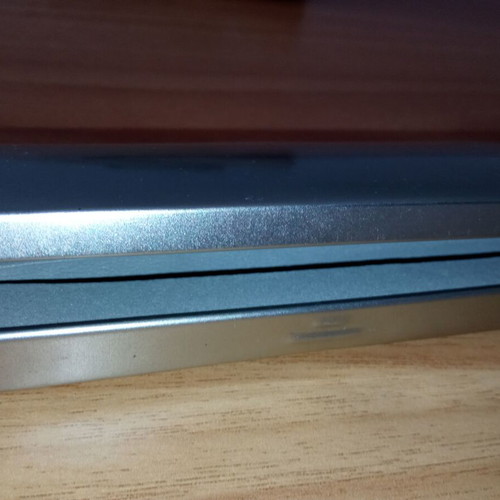 Pen like new, in its box, works with refill bottles
