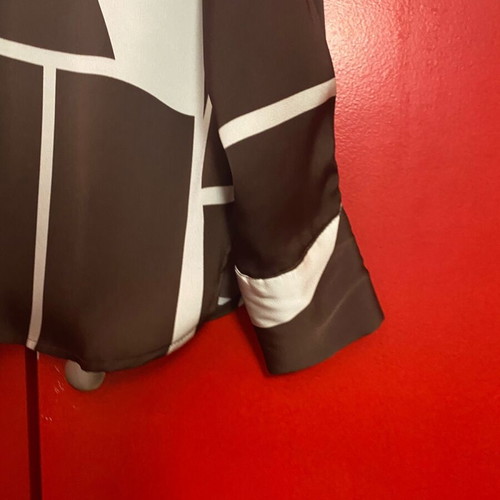 Emprime MNG shirt size Medium like new, white and brown