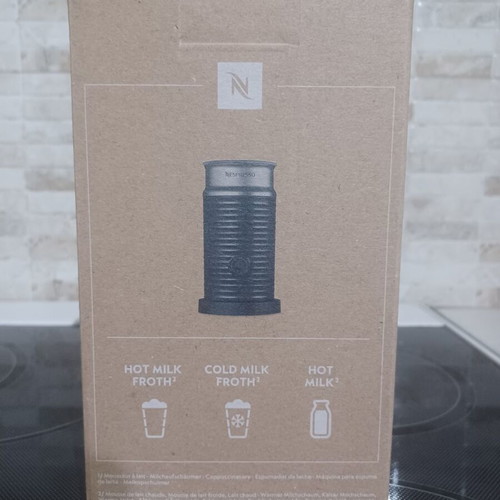 Nespresso Aeroccino 3 Milk Frother new