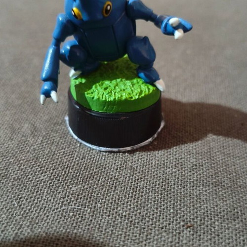 Pokemon Heracross and Rhydon figures like new