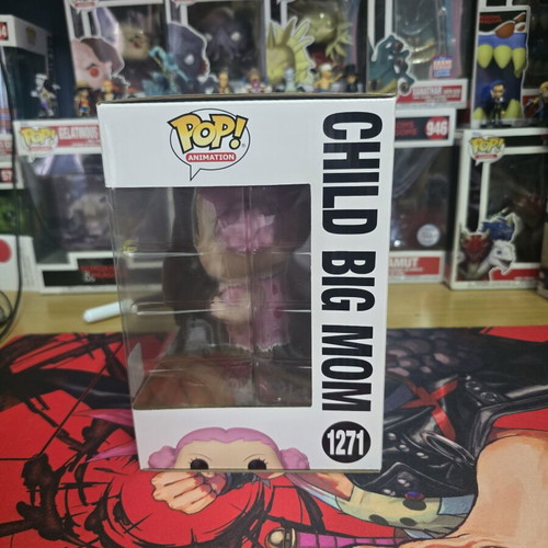 Funko Pop One Piece Delux #1271 Child Big Mom like new