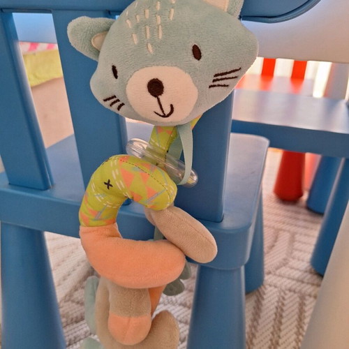 Kikaa Boo spiral crib toy used