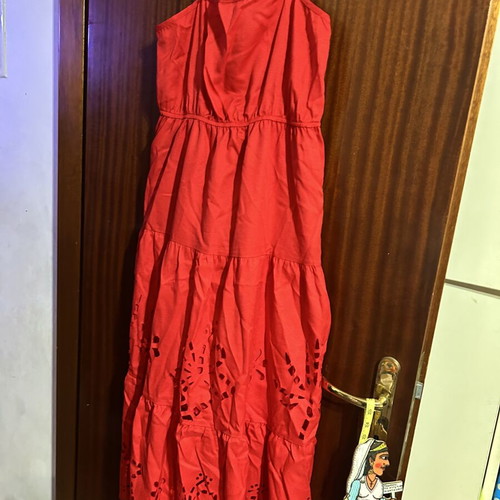 Red dress with embroidery, adjustable straps, XL