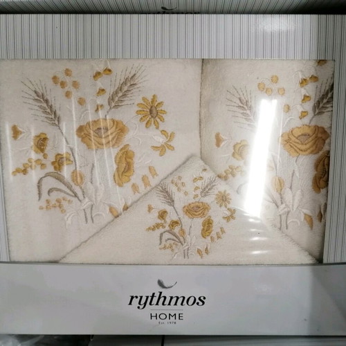 Towel set of 3 pieces Rhythm in box, new, Sabine design