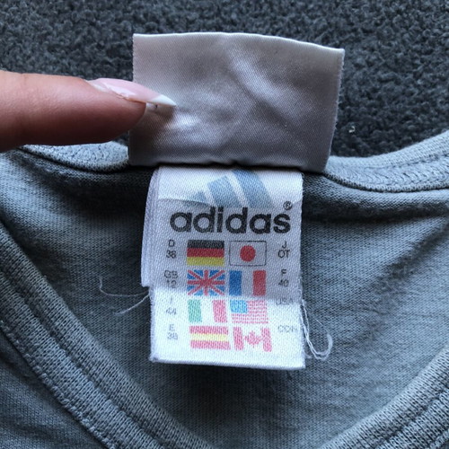 Adidas Vintage Grey V-Neck Tee Like New, Y2K Style
