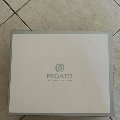 Migato boots size 41 like new, black