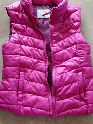 Zara sleeveless vest used for girl 110 cm 7 years pink