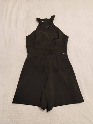 Black Toi & Moi One-Piece Romper Small like new
