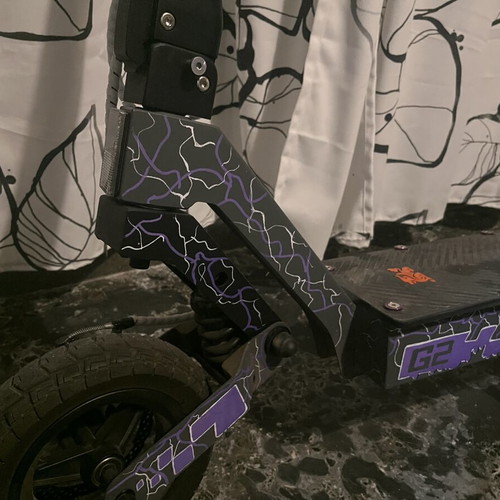Kukirin G2 electric scooter, custom color