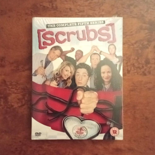 DVD TV series Nip/Tuck, Medium, Scrubs complete seasons, like new