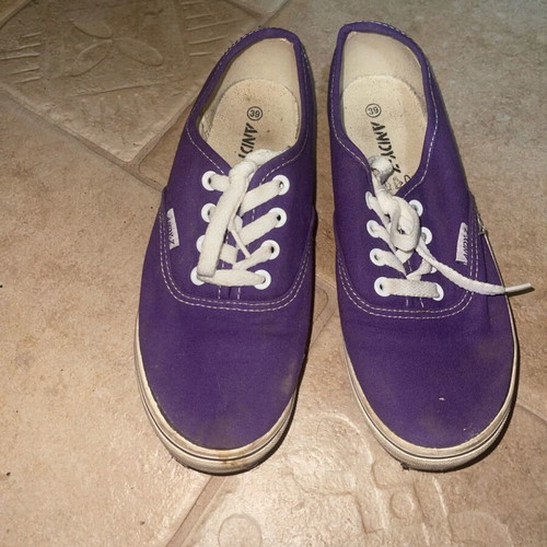 Canvas shoes like new, size 39, purple