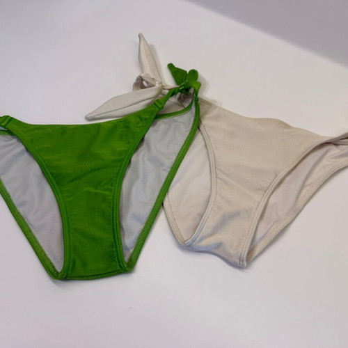 Med bikini slip used, green with white gift