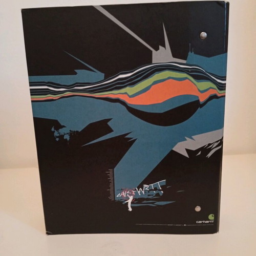 Carchartt folder used, dimensions 22x27x5.5 cm