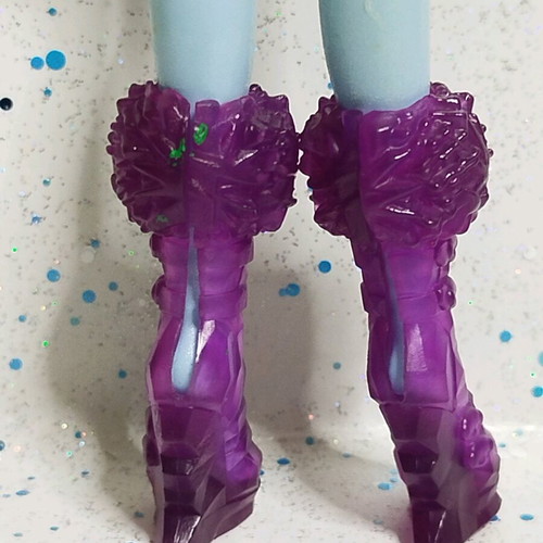 monster high sex doll Monster High reproduction dolls headed to Walmart main image 0