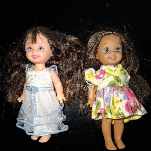 Barbie small dolls used, pack only
