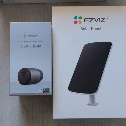 EZVIZ Wireless Camera Kit with Solar Panel like new, 1080P