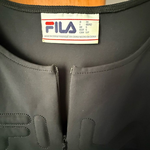 Fila women's sports shirt like new, black, size S