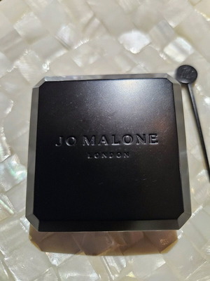 Jo Malone solid scent парфюми употребявани с Fragrance Combining Palette